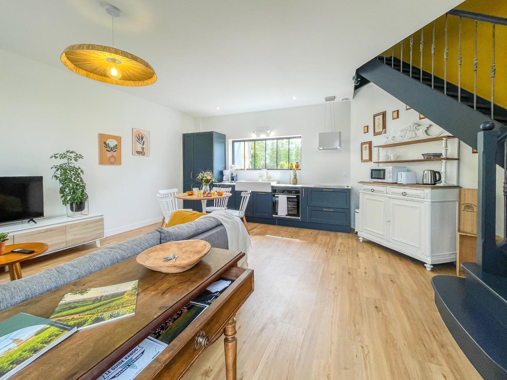 Maison Cosy Avec Vue Sur Les Vignes. Либорн Екстериор снимка