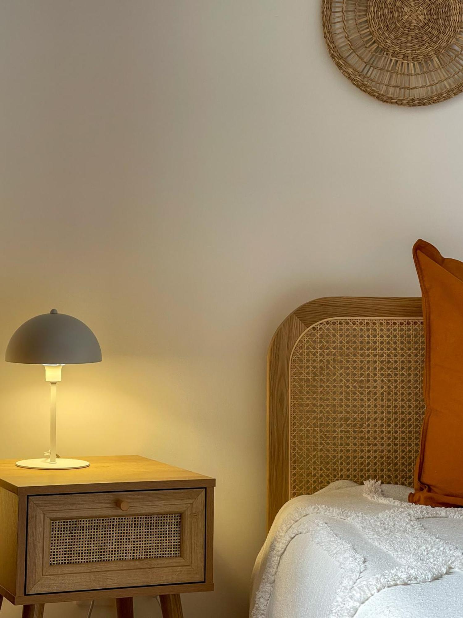 Maison Cosy Avec Vue Sur Les Vignes. Либорн Екстериор снимка